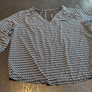 Cato Black and White Geometric Blouse